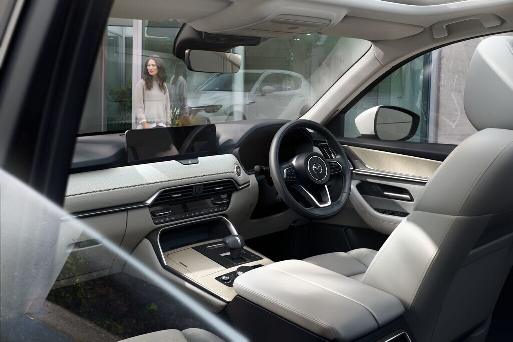 Medium-Mazda_CX-60_JPN(RHD)_PHEV Premium Modern_interior.jpg